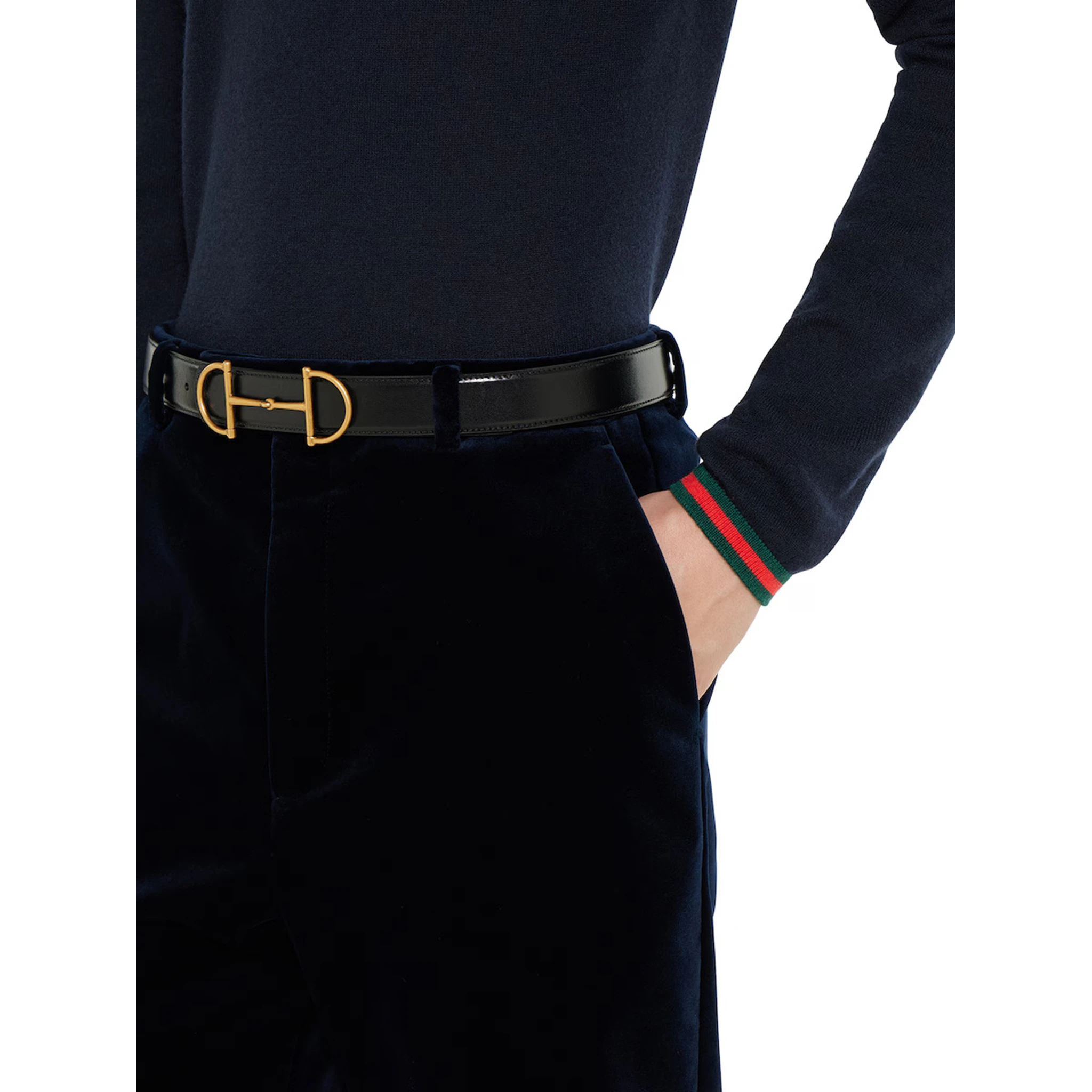 كنزات غوتشي زرقاء