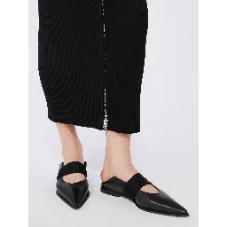 تنانير سبورت ماكس سوداء