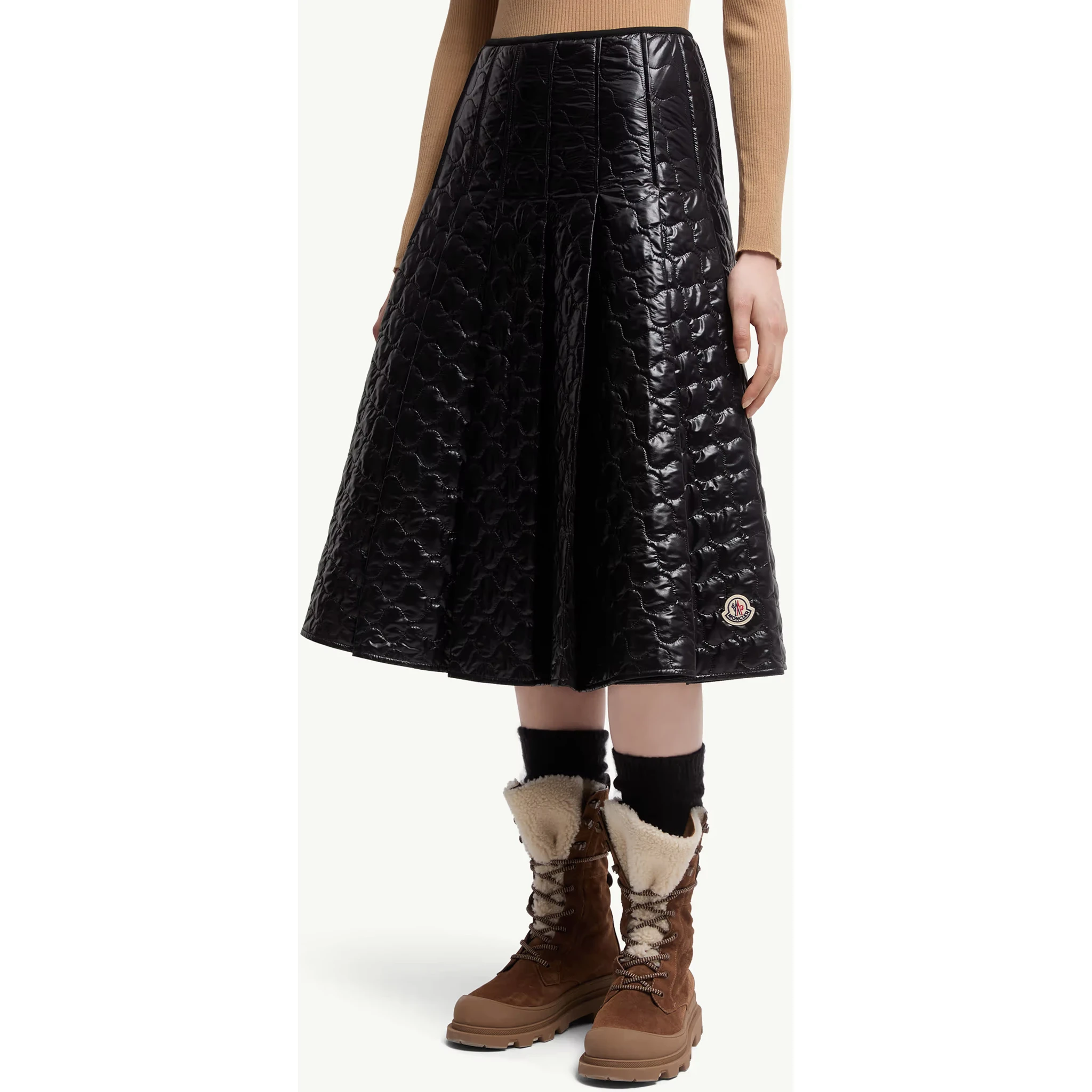 تنانير مونكلير سوداء