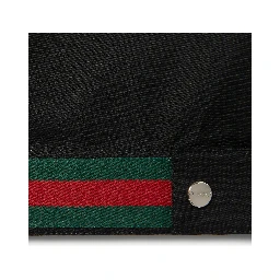 جاكيتات غوتشي سوداء