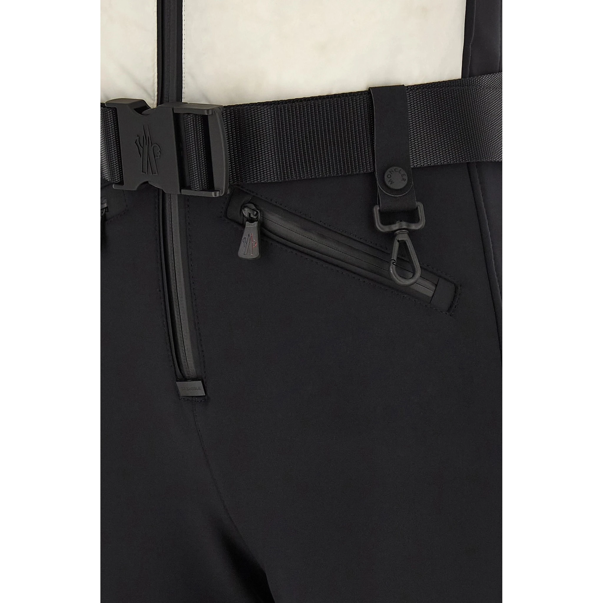 معاطف مونكلير سوداء