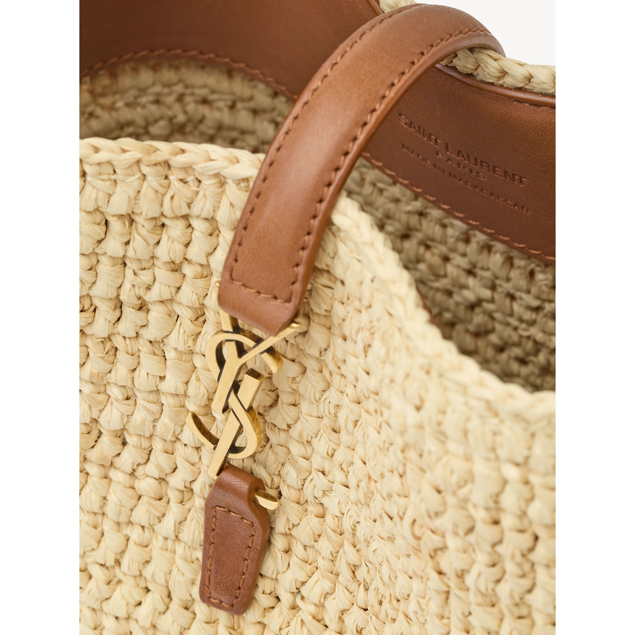 Raffia bucket bag