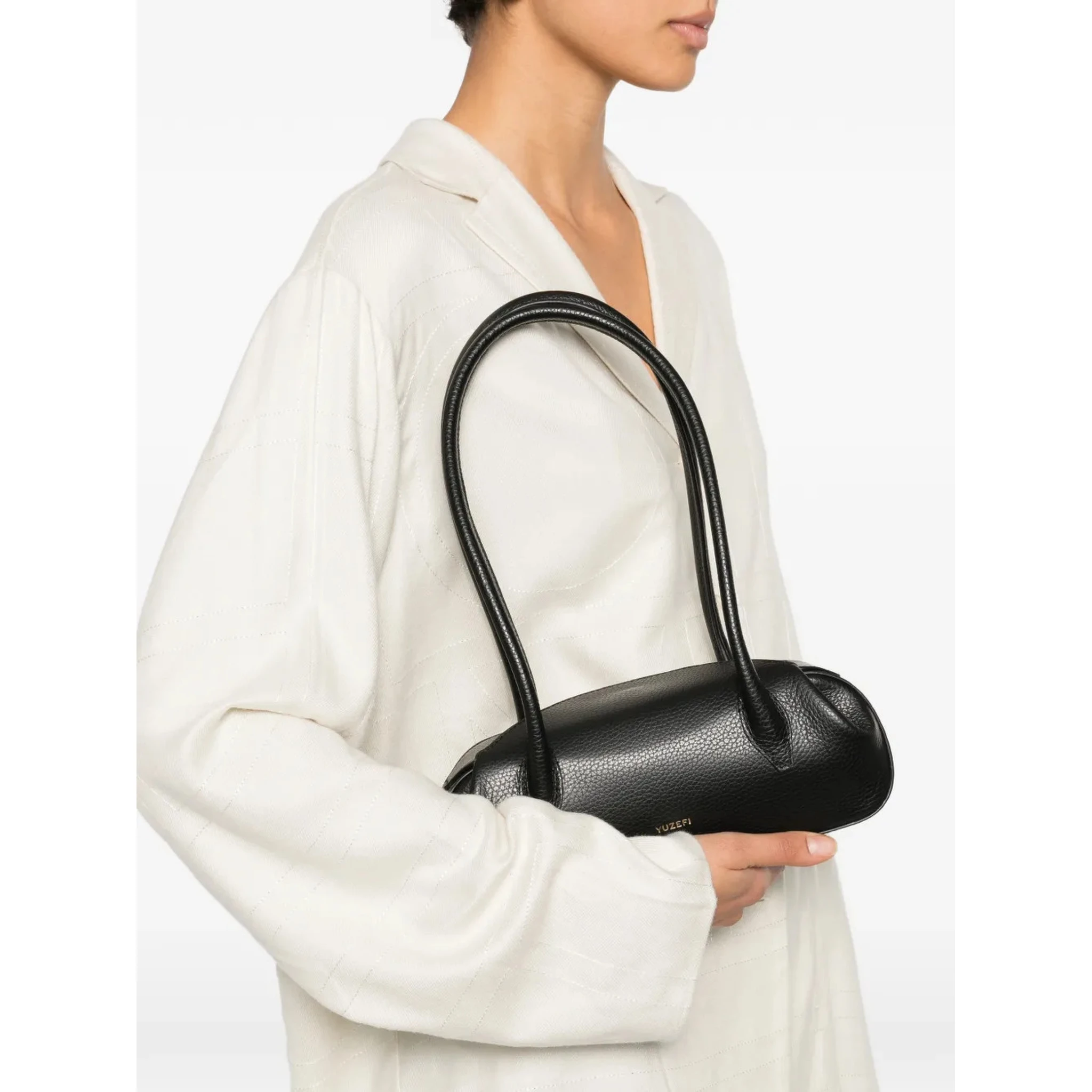 Yuzefi Bags.. Black