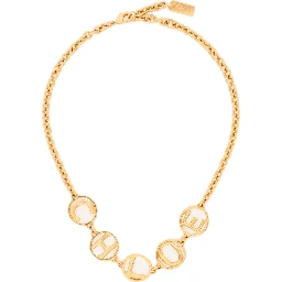 مجوهرات كلوي الذهبية