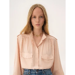 مجوهرات كلوي الذهبية