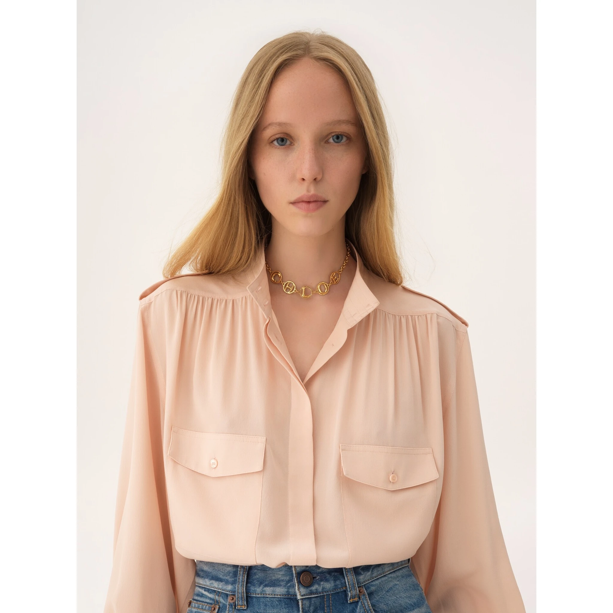 مجوهرات كلوي الذهبية