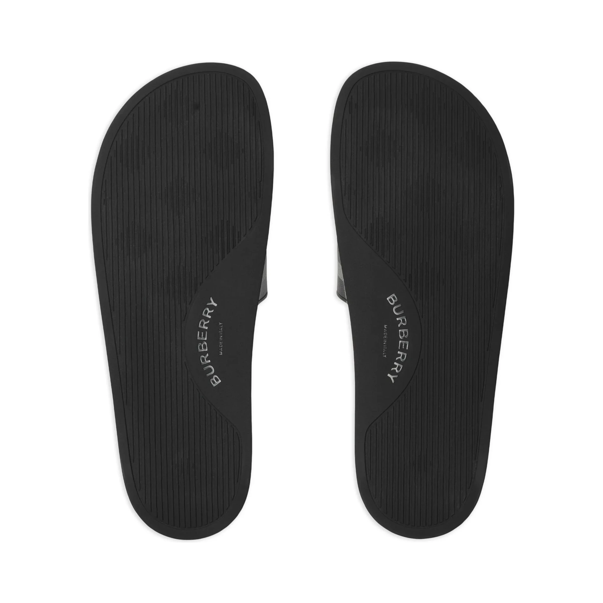 صندل بربري أسود