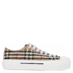 Burberry Sneakers Beige