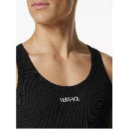 ملابس داخلية سوداء من فرزاتشي