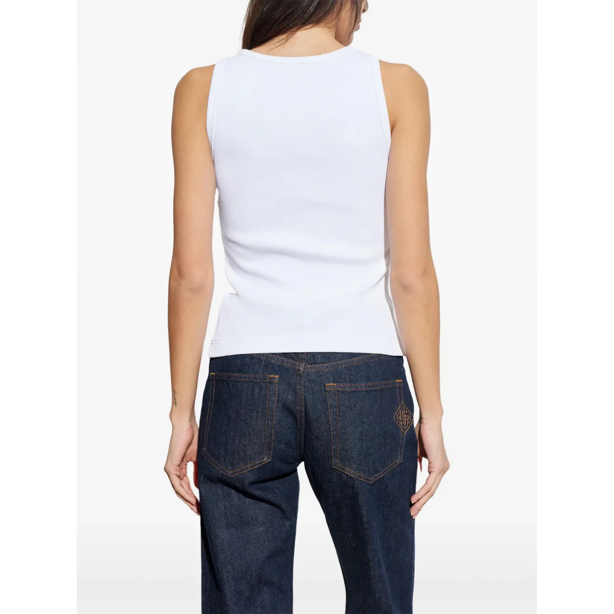 ملابس كازابلانكا