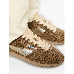 AUTRY Sneakers Brown