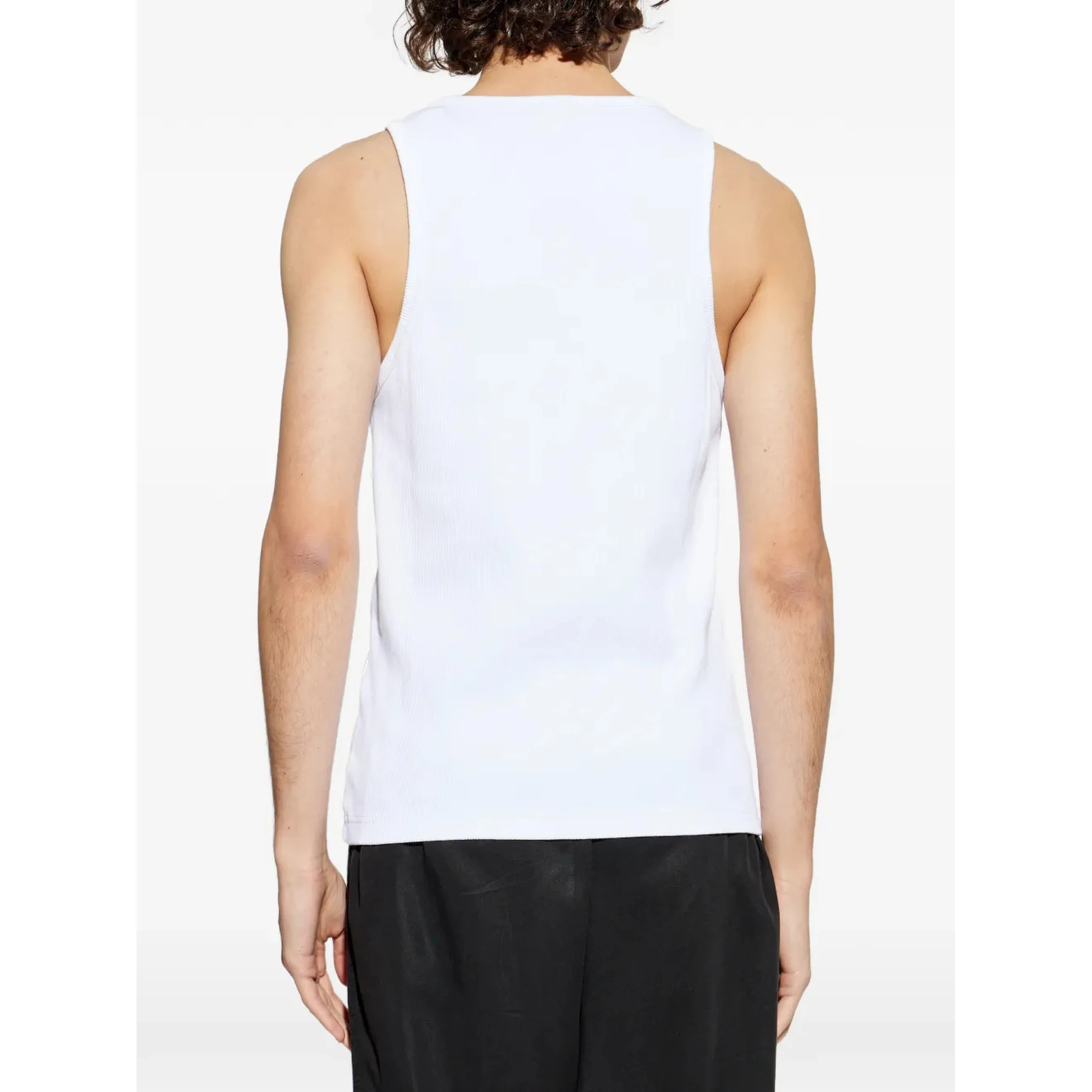 ملابس كازابلانكا