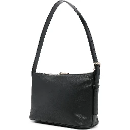 حقائب APC.. سوداء