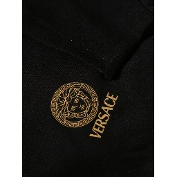 ملابس داخلية سوداء من فرزاتشي