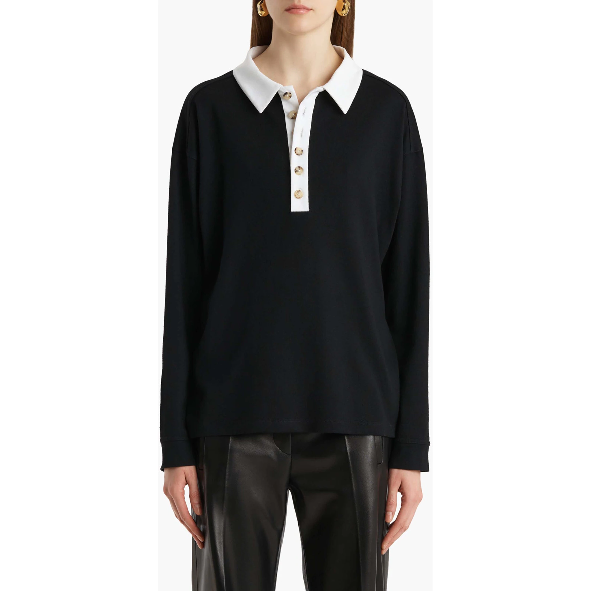 تيشيرتات وبولو سوداء من KHAITE