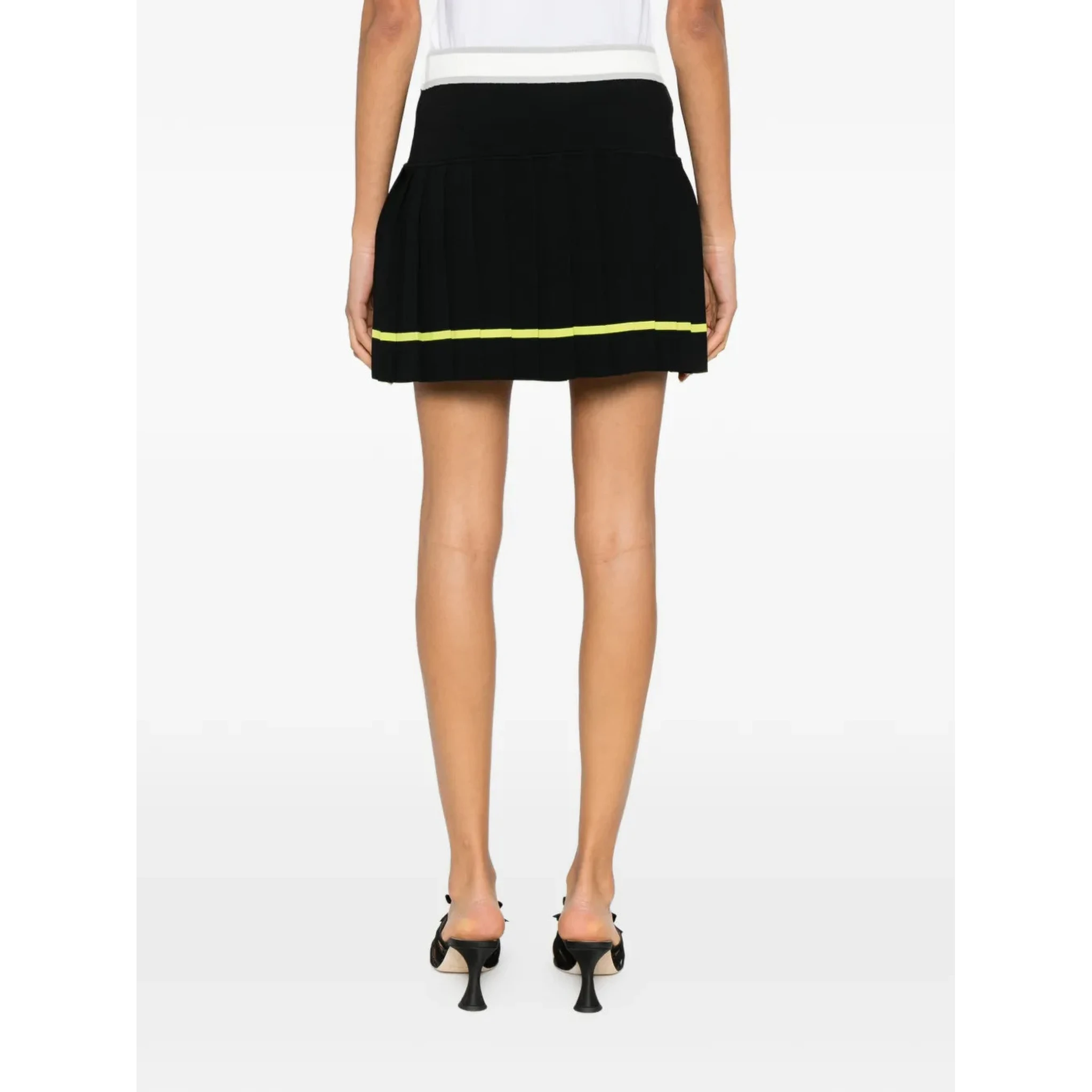 ملابس كازابلانكا