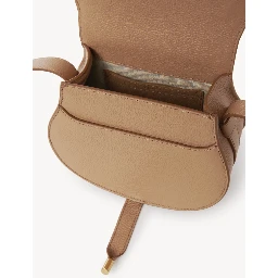 Chloè Bags.. Beige