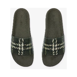 صندل بربري أخضر