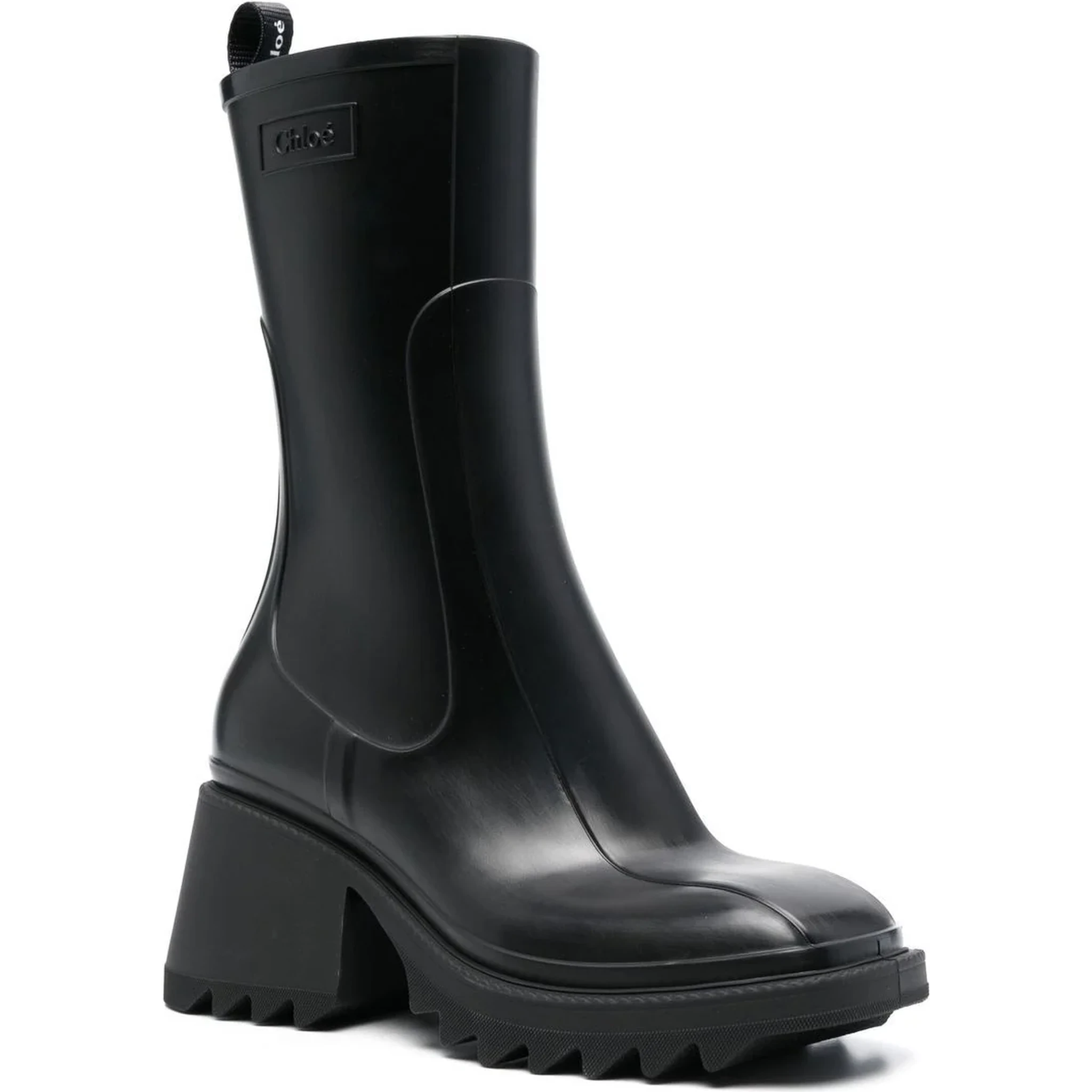 بوت أسود من كلوي