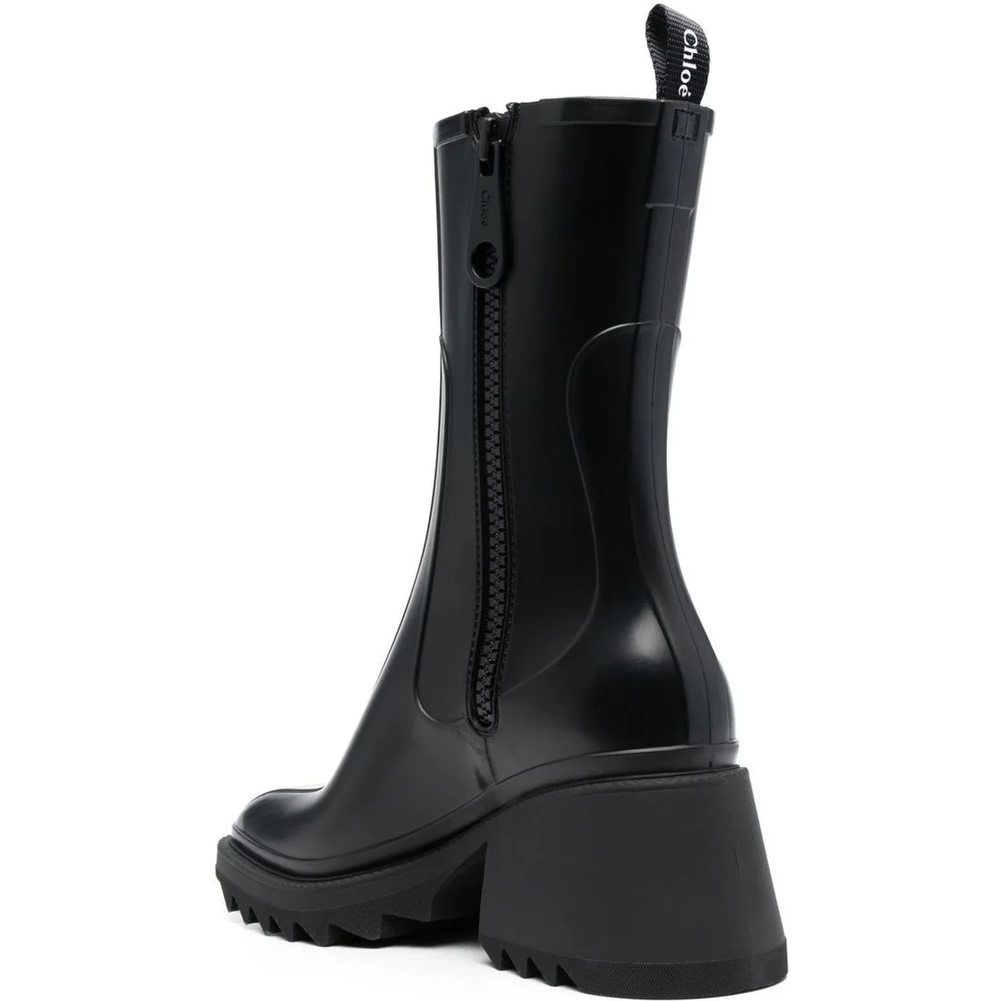 بوت أسود من كلوي