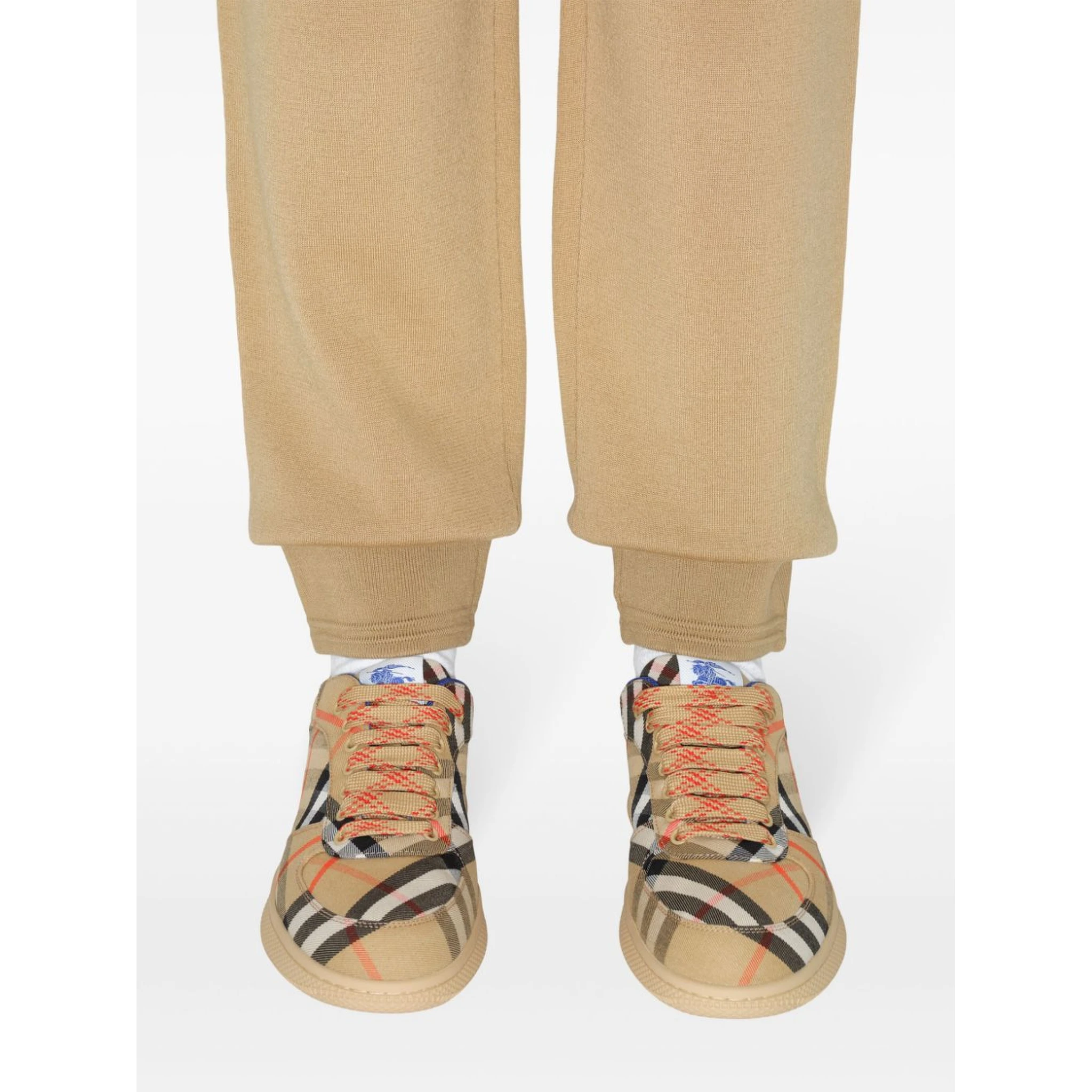 Burberry Sneakers Beige