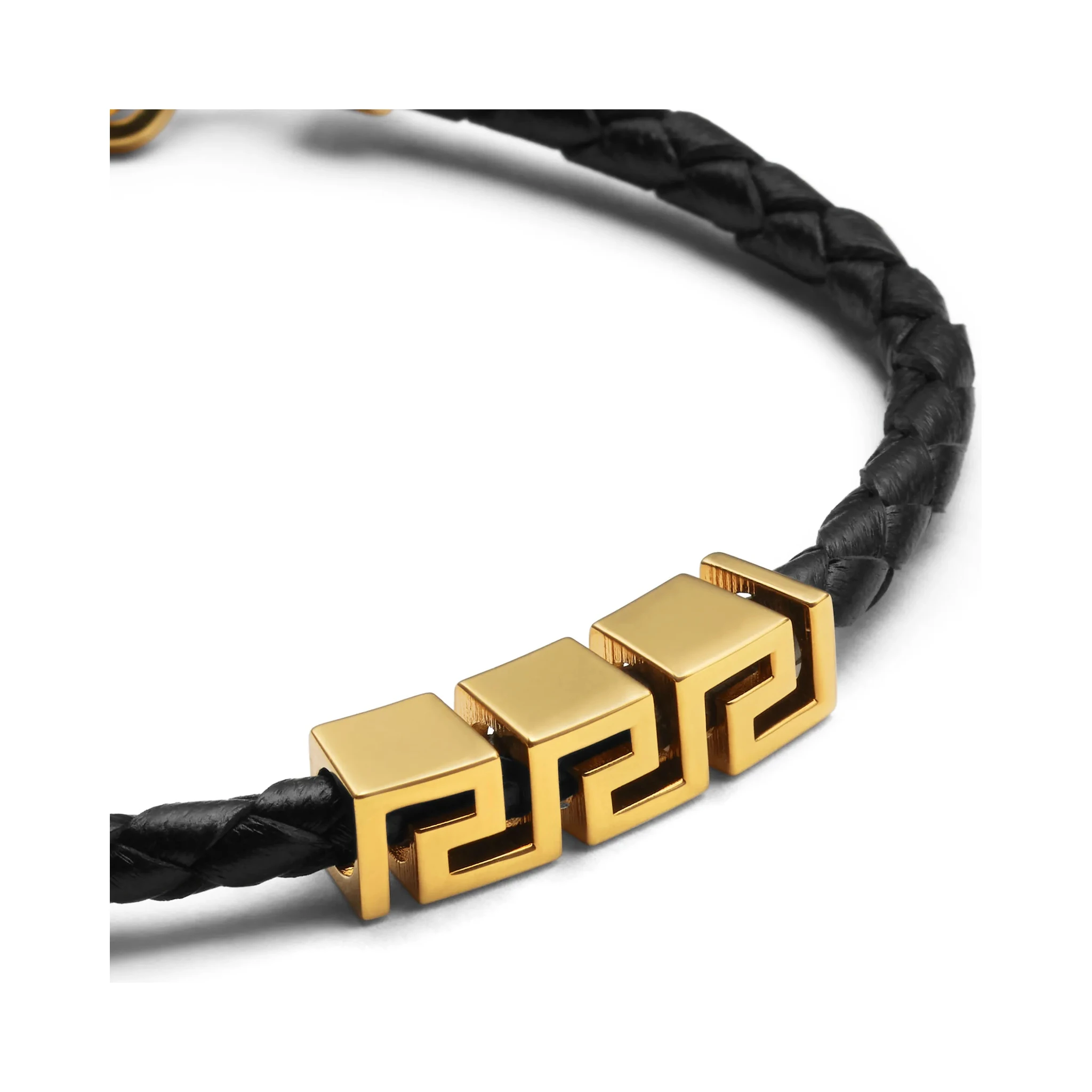 مجوهرات فرزاتشي السوداء