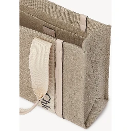 Chloè Bags.. Beige