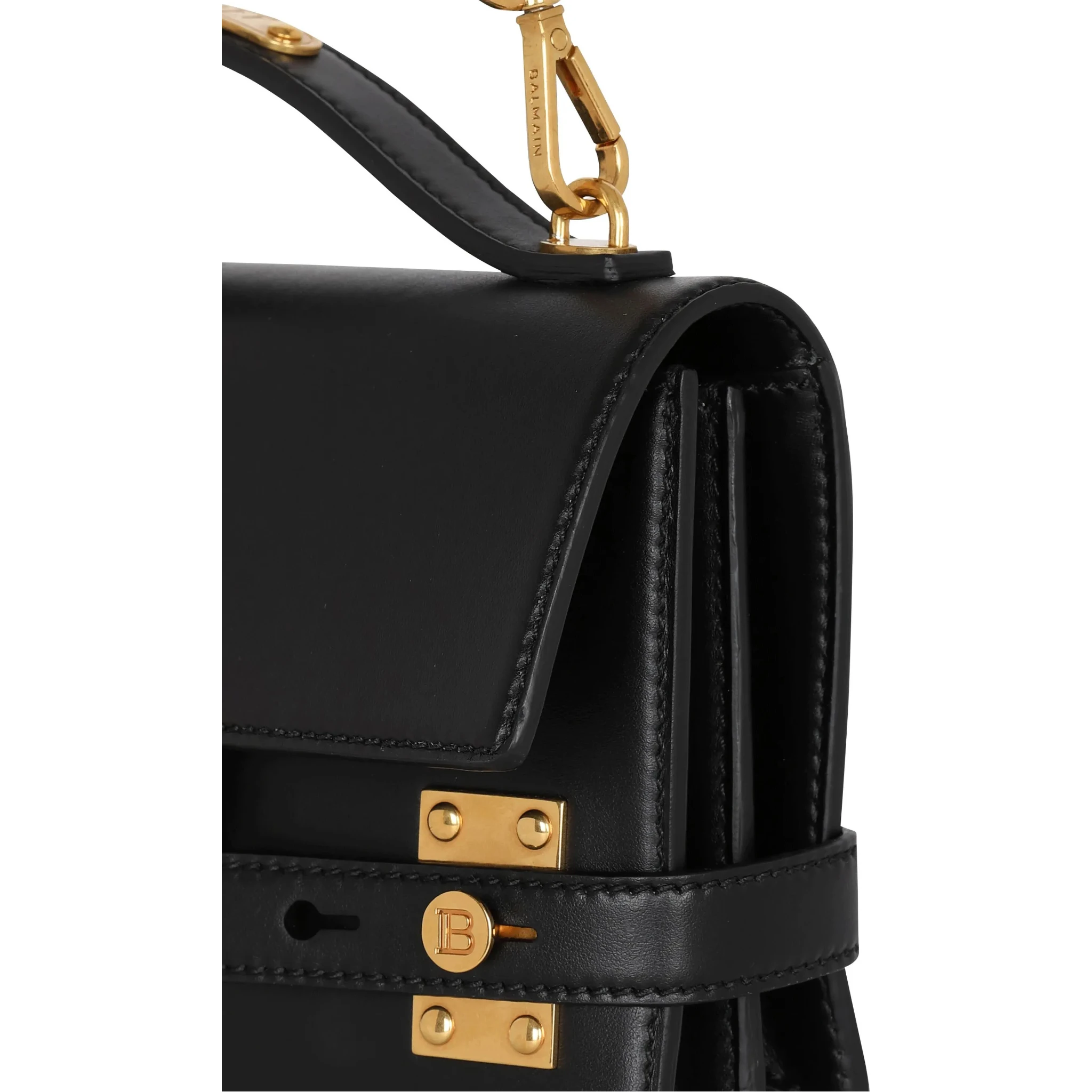 حقائب بالمان.. أسود