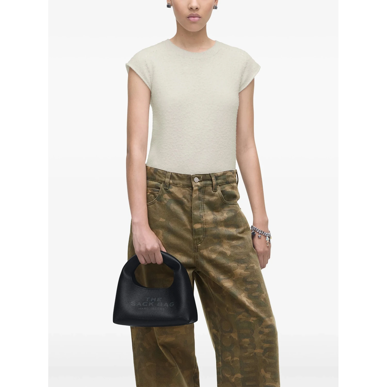 MARC JACOBS