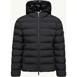 معاطف مونكلير سوداء