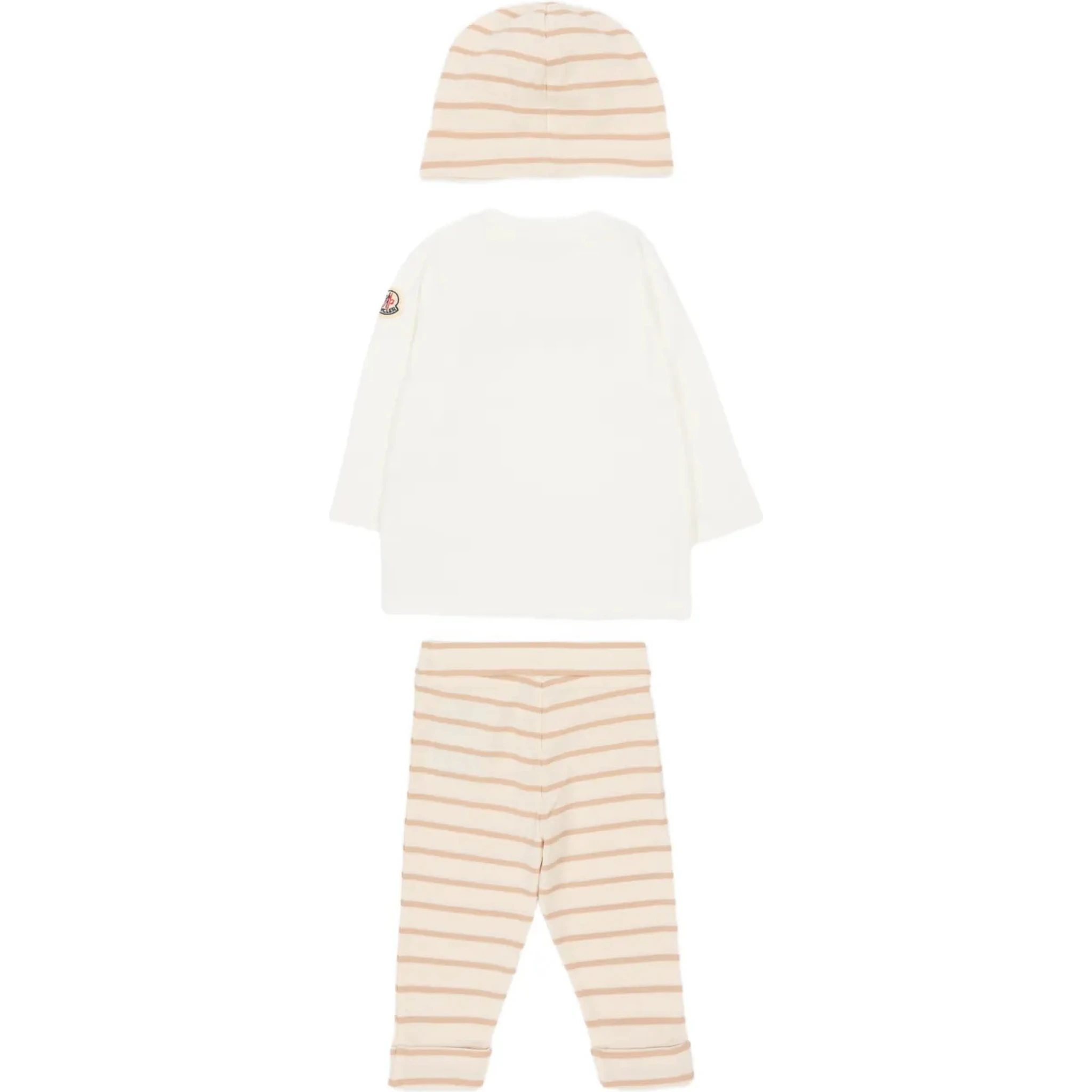 ملابس مونكلير للأطفال... وردي