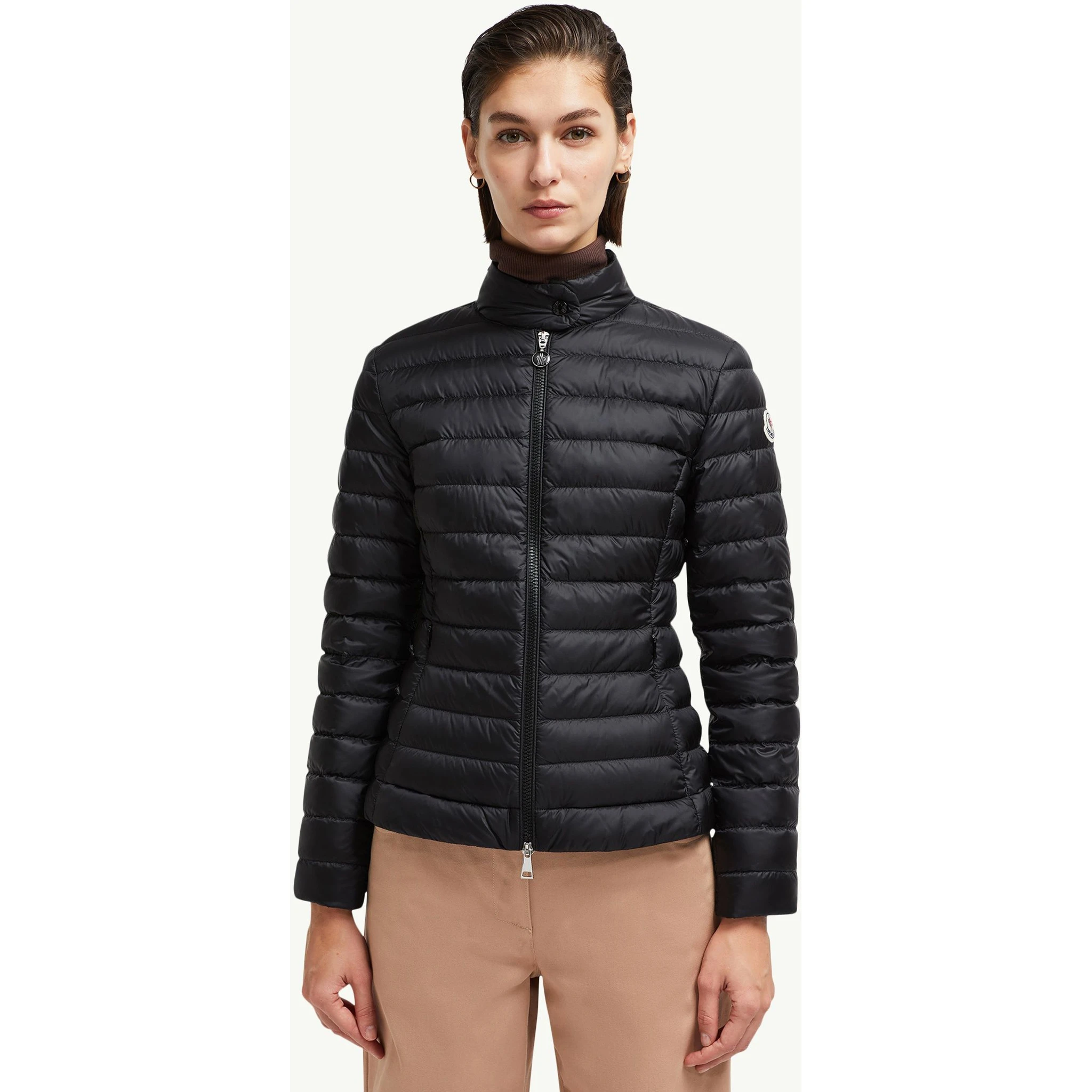 معاطف مونكلير سوداء