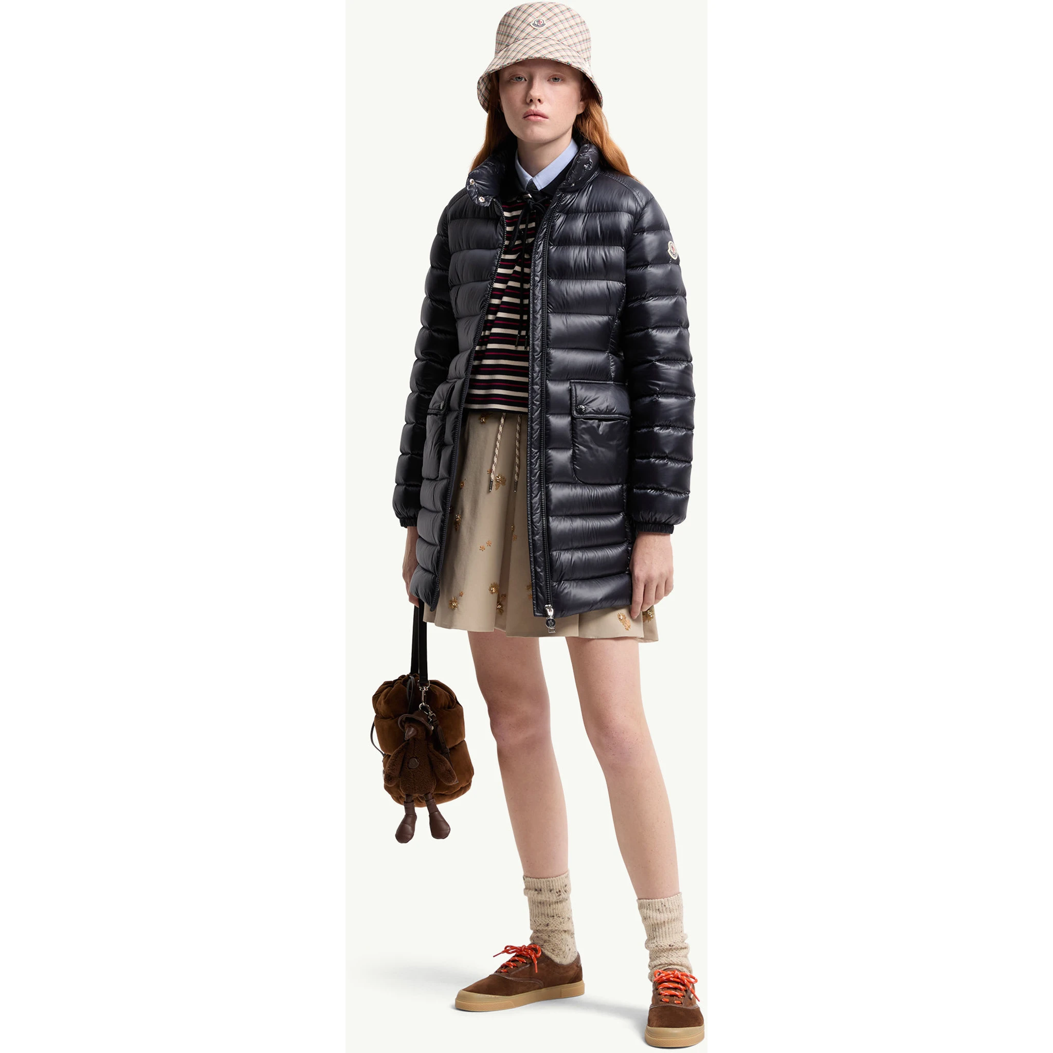 معاطف مونكلير زرقاء