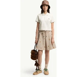 تيشيرتات وبولو مونكلير بيضاء