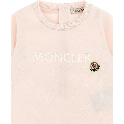 ملابس مونكلير للأطفال... وردي