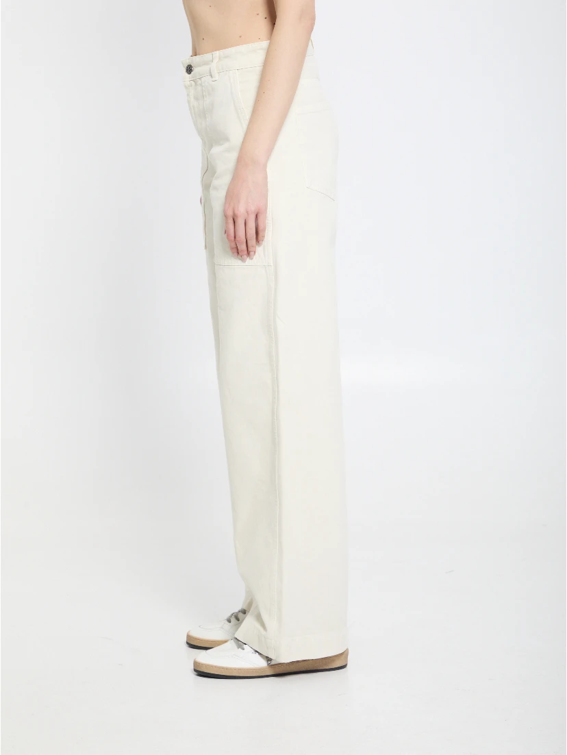 Cotton pants with leather logo.