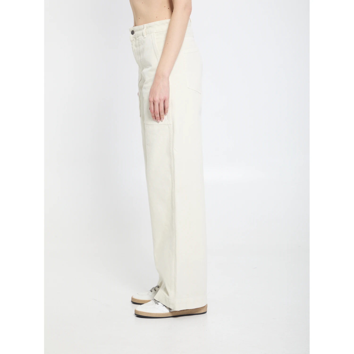 Cotton pants with leather logo.