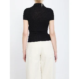 Short sleeve shirt