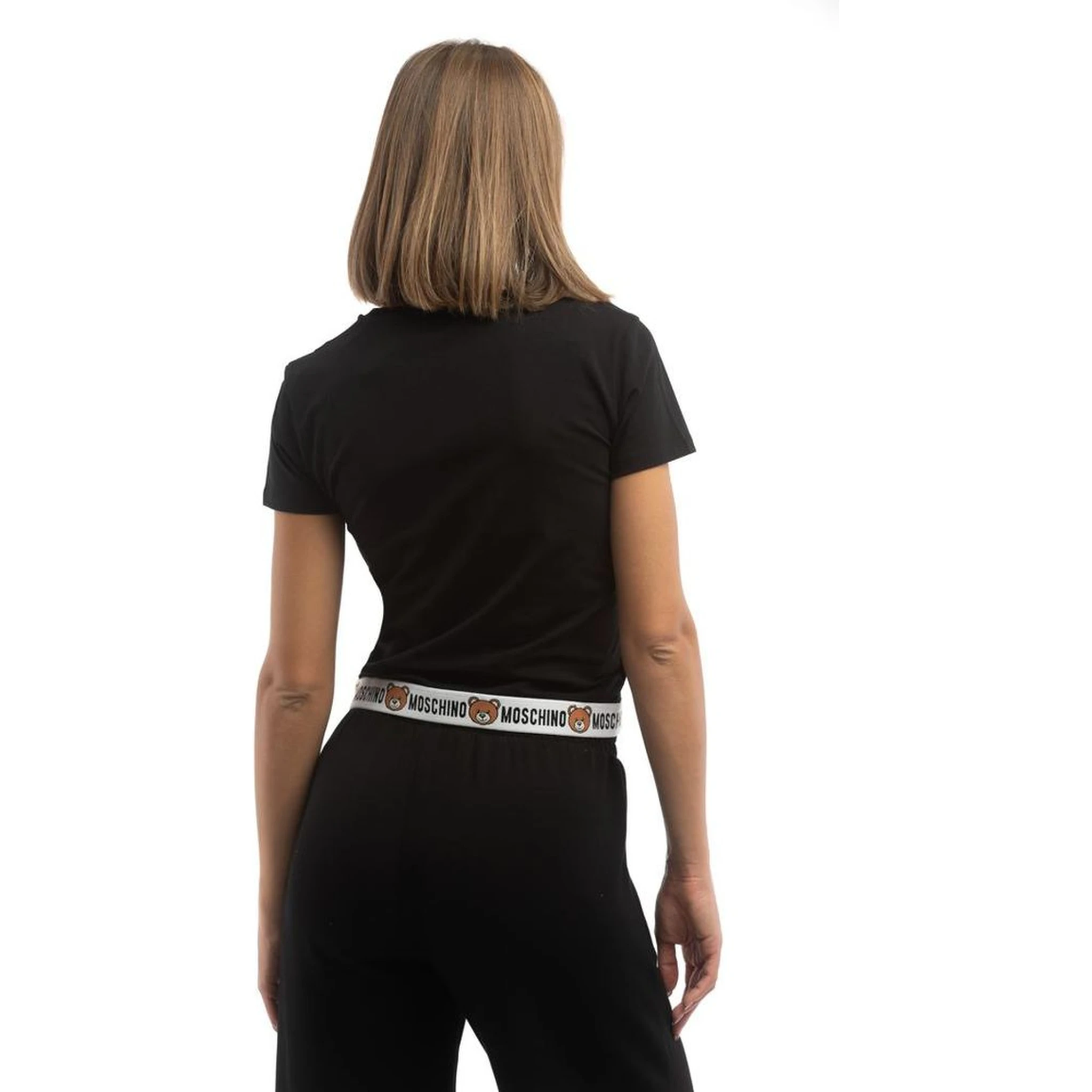 ملابس رياضية من القطن الأسود