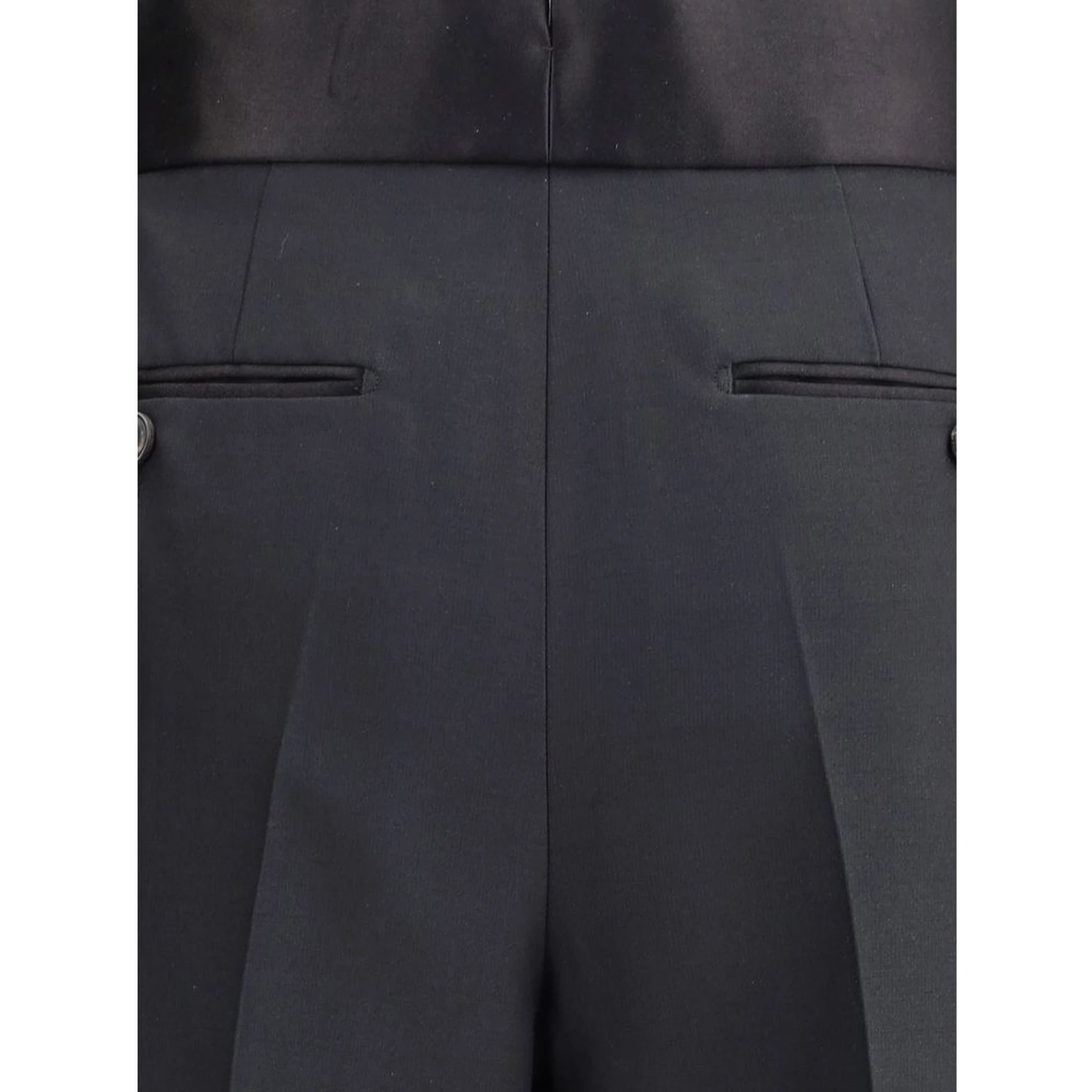 بنطال حريري ذهبي