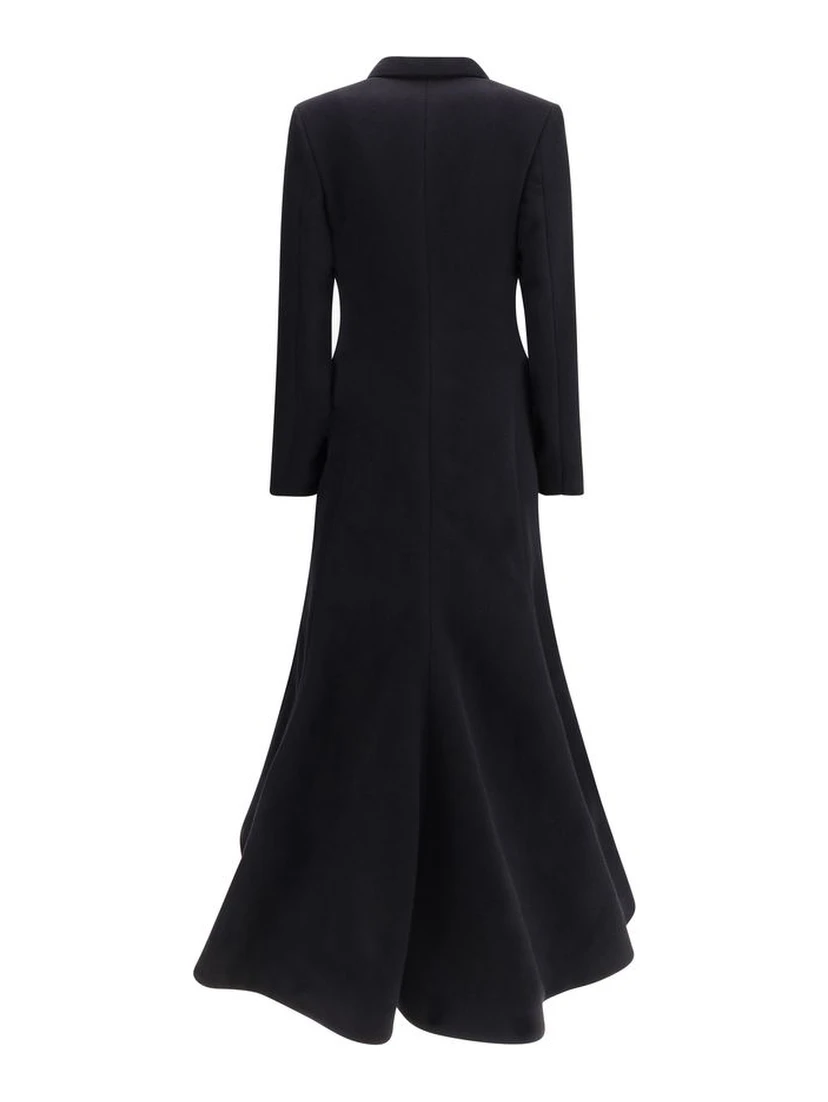 معطف صوف أسود