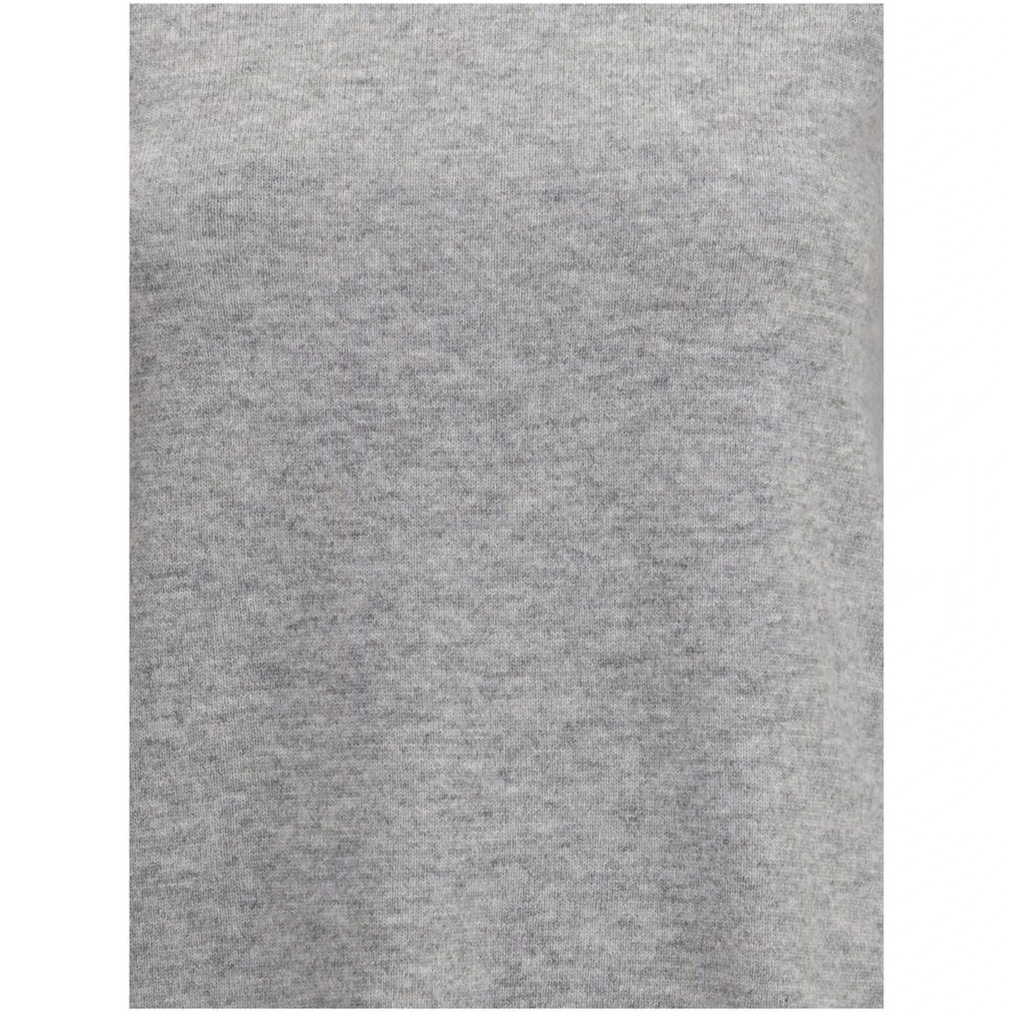 كنزة صوفية رمادية برقبة عالية