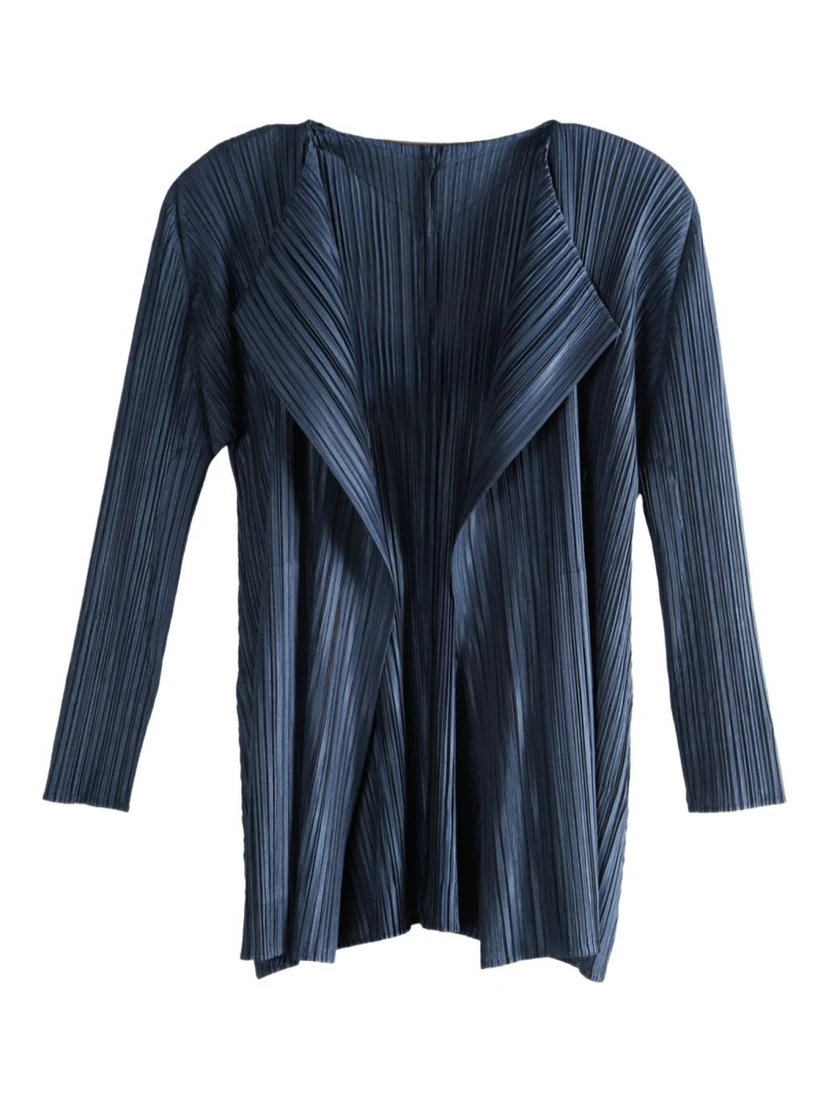 "MELLOW PLEATS" COAT
