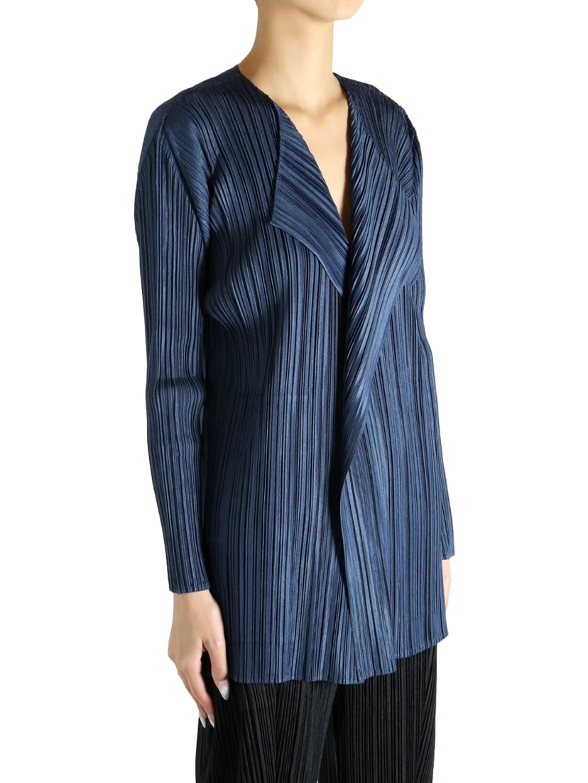 "MELLOW PLEATS" COAT