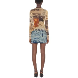 تنورة قصيرة بنقشة "صحيفة"