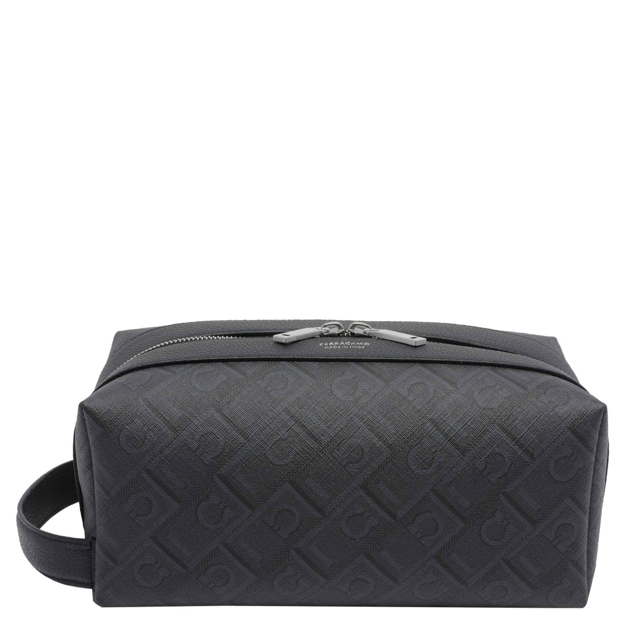 فيراغامو أسود