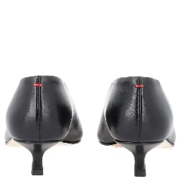 كلارا فتحة منخفضة