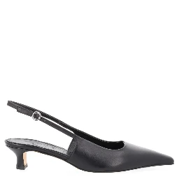 فتحة رقبة "كاترينا"