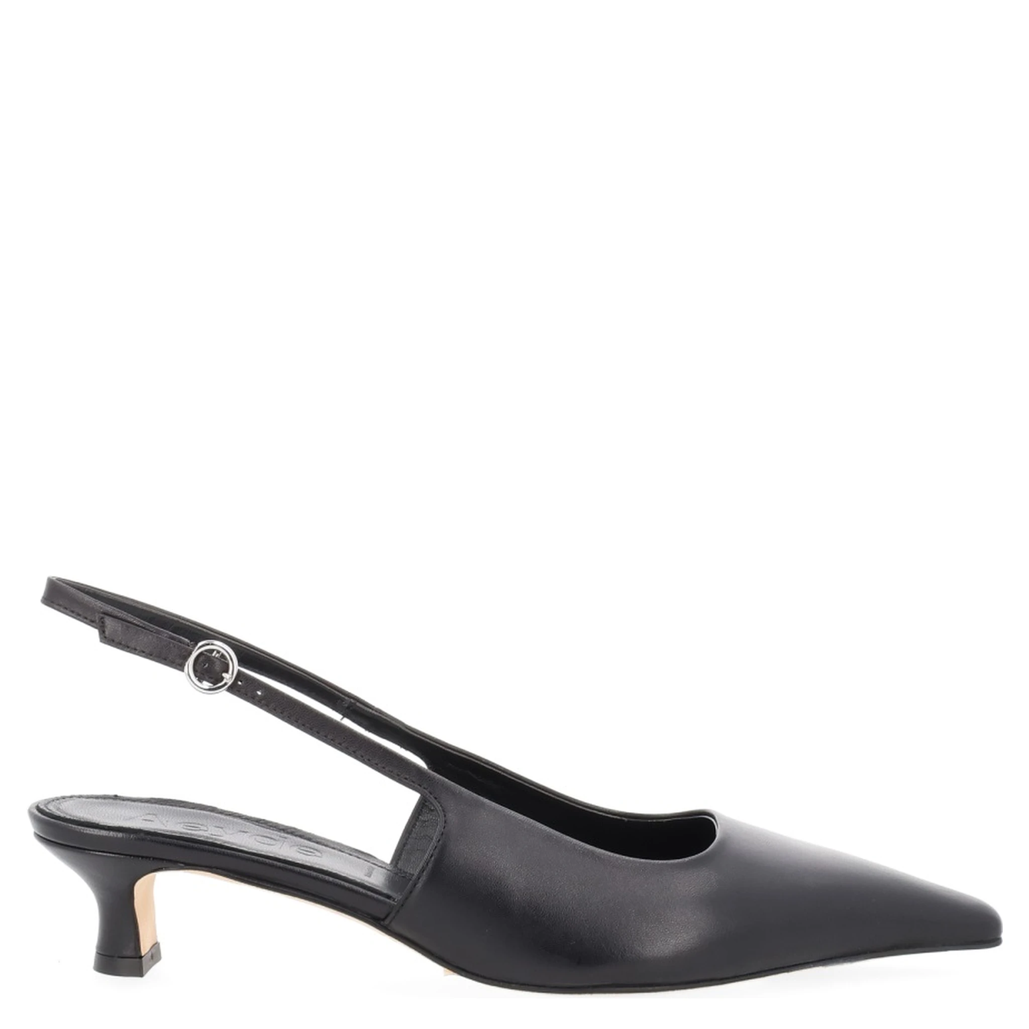 فتحة رقبة "كاترينا"