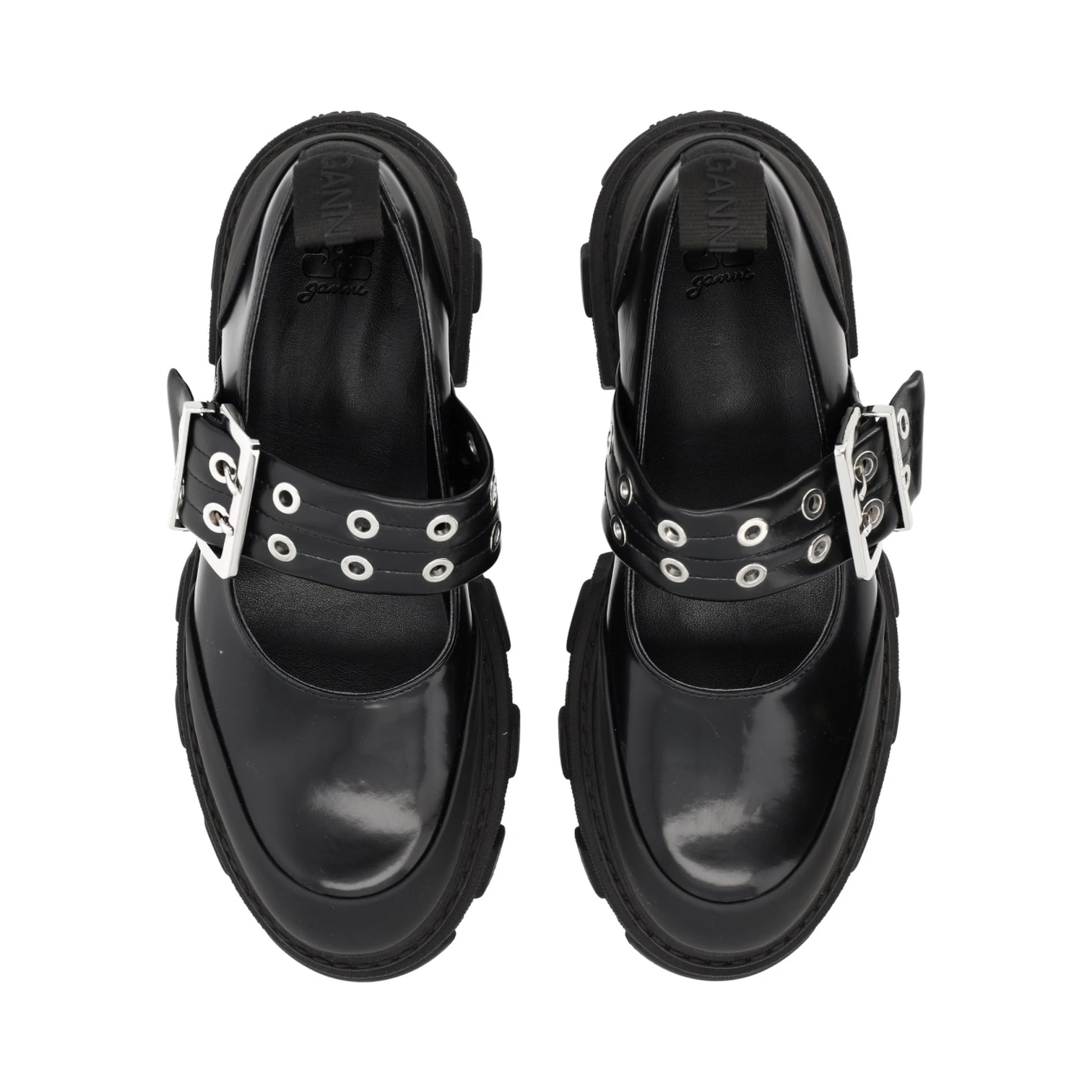 BALLERINA WITH LOGO BUCKLE